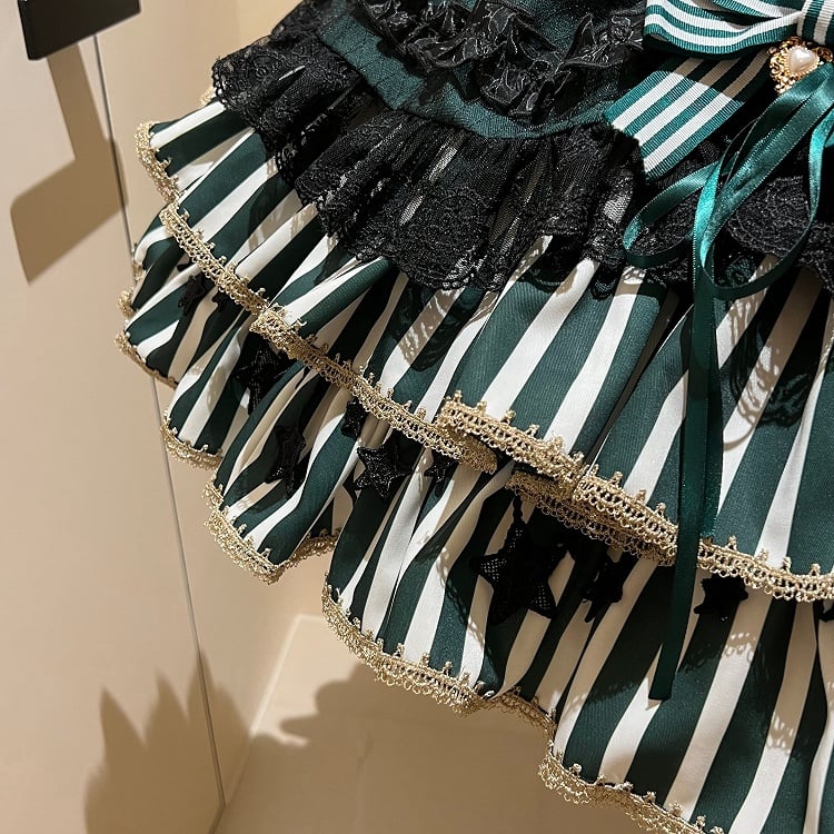 [Pre-order Deadline: May 20] Magical Girl Lolita Elegant Lace Puff Sleeve Shirt + Black x Green Ribbon Corset Tiered Dress + Mini Hat