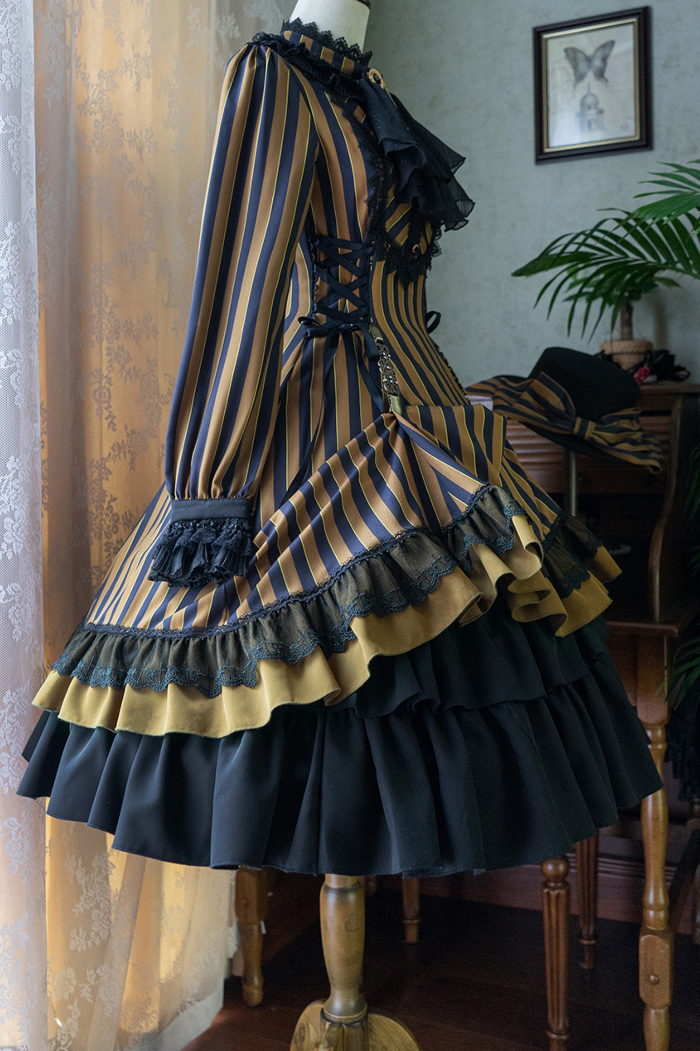 Retro Striped Elegant Gothic Lolita Dress