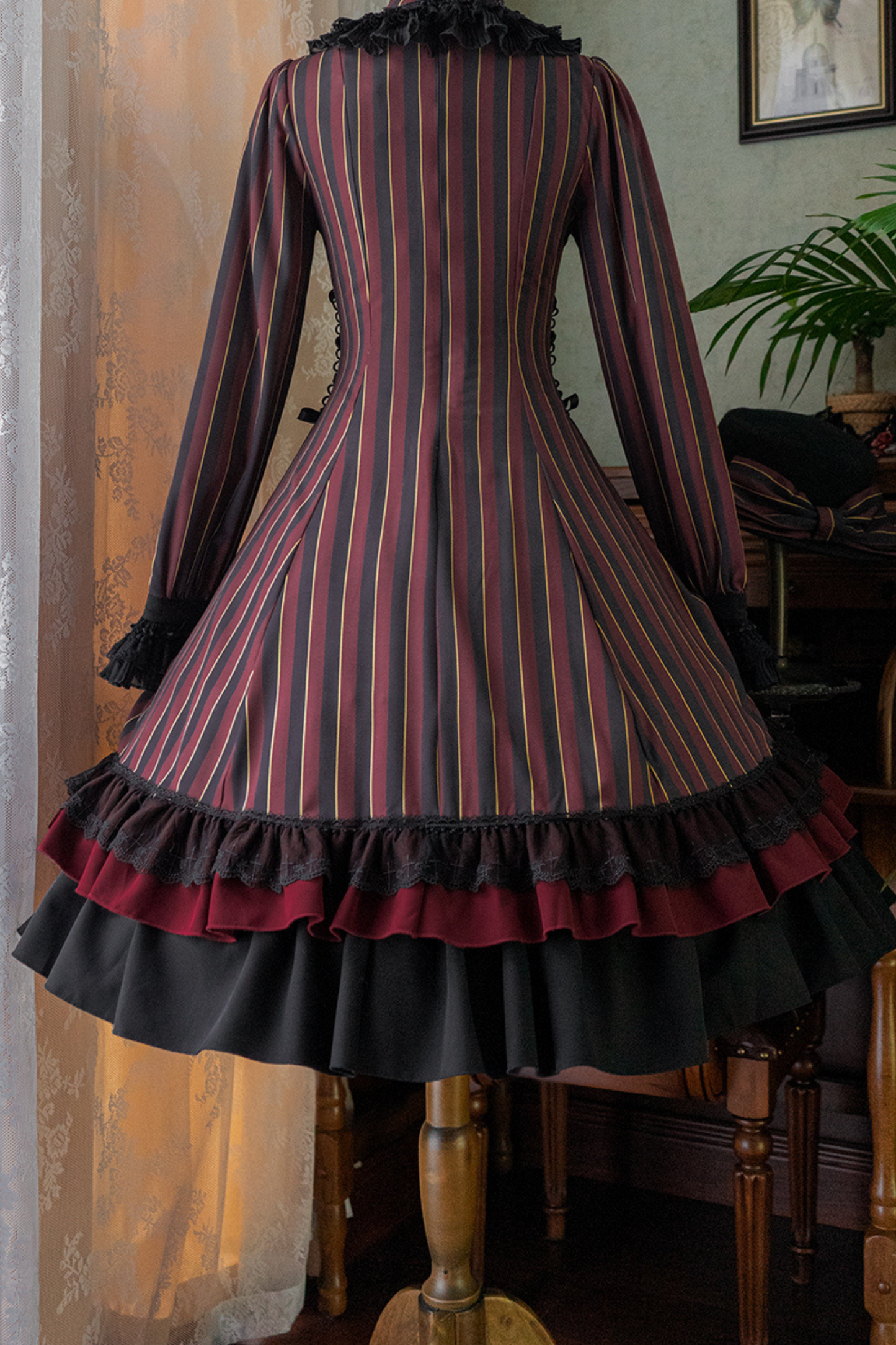 Retro Striped Elegant Gothic Lolita Dress