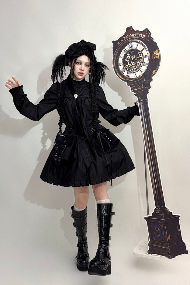 【11月6日予約締切】White/Black Gothic Lolita Drawstring Frill Strap Doll Dress