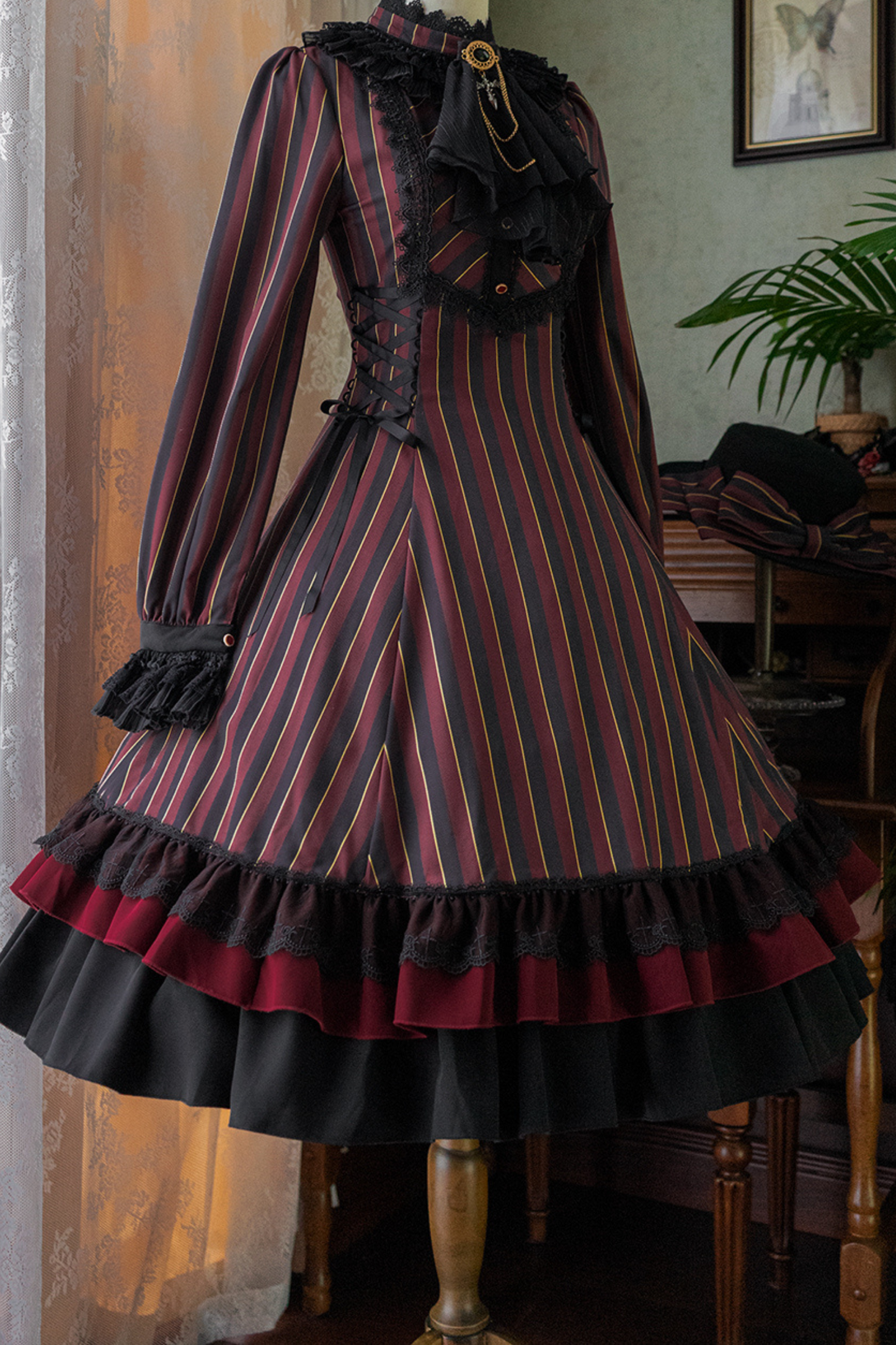 Retro Striped Elegant Gothic Lolita Dress