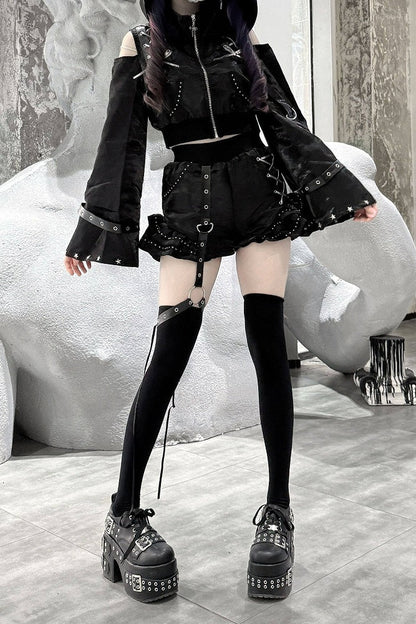 [Vorbestellungsartikel] Glänzende und mattschwarze Gothic-Cyber-Katzenohren-Kapuzenjacke mit freien Schultern und Reißverschluss+kurze Hose mit Beinringen im Set