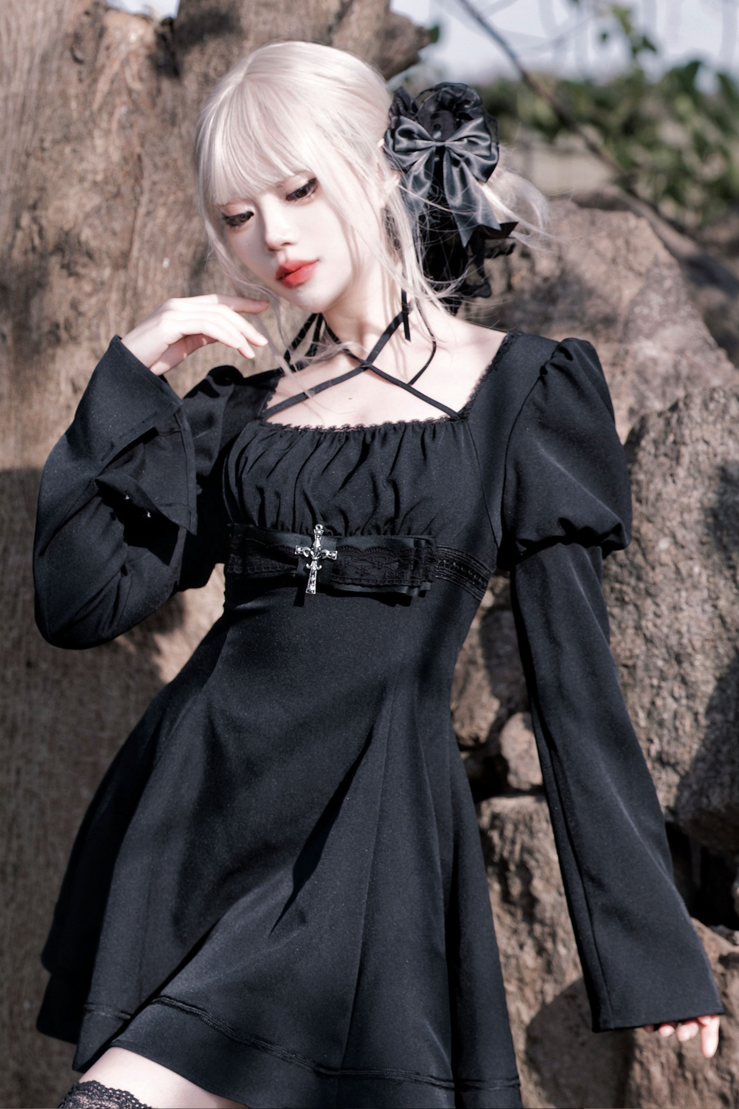 ダークゴシックガールフレアドレス