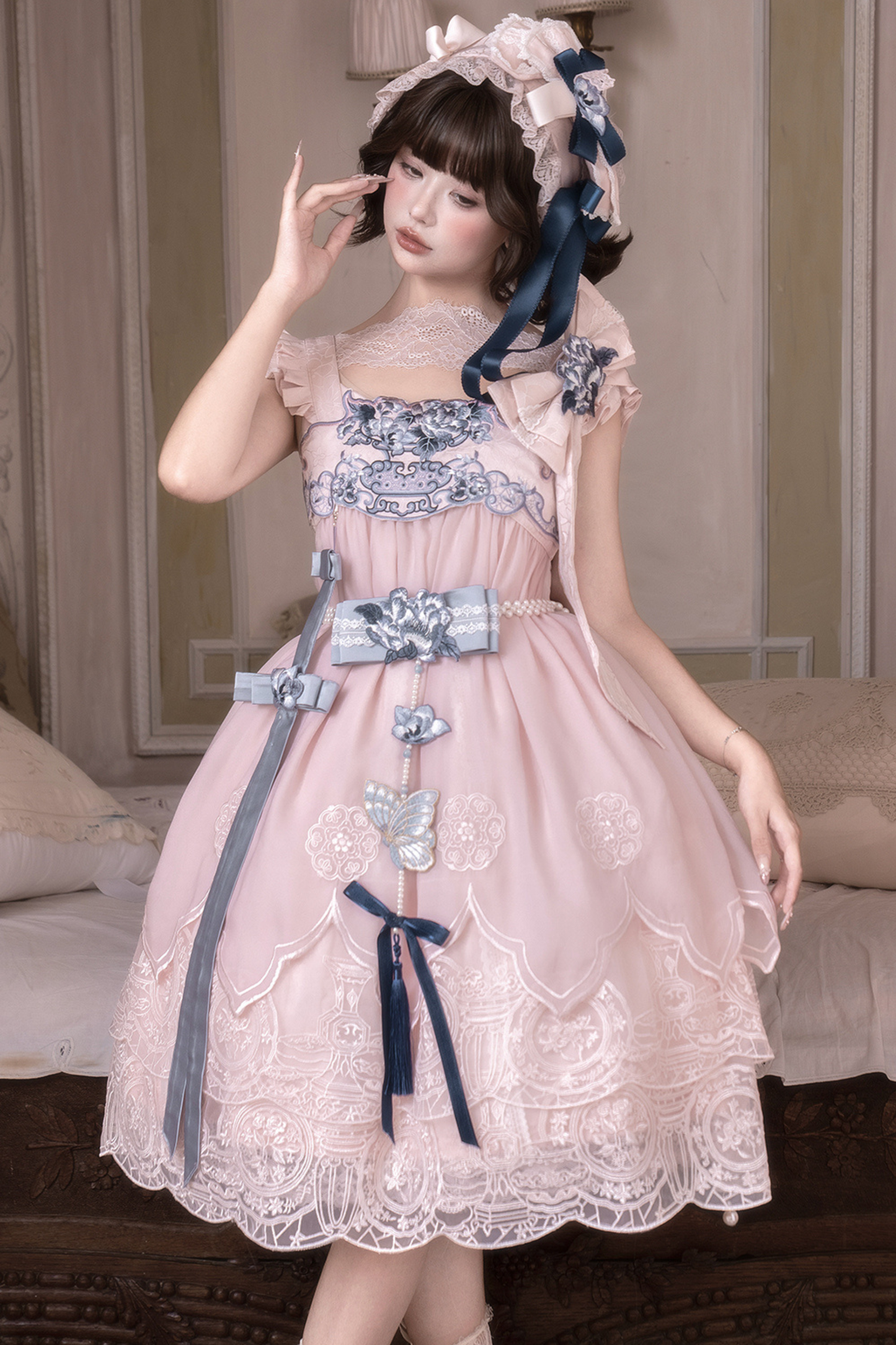 スイートチャイナサスペンダードレス