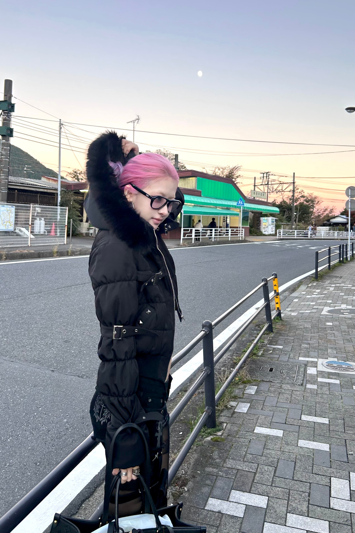 バックルストラップパンクアウター