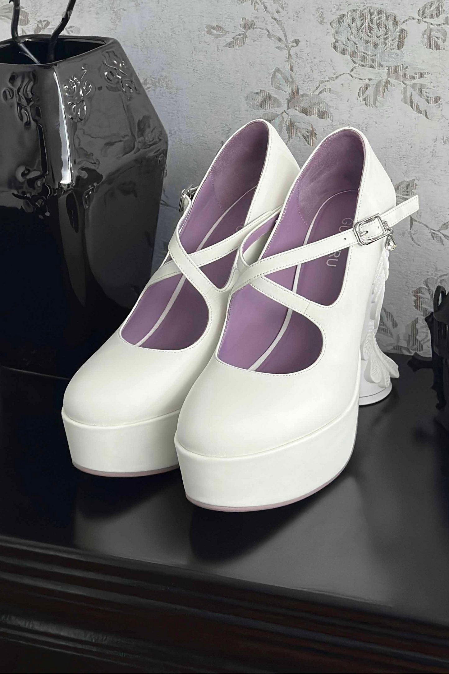 ゴシックセンスダークエンジェルウィングヒール