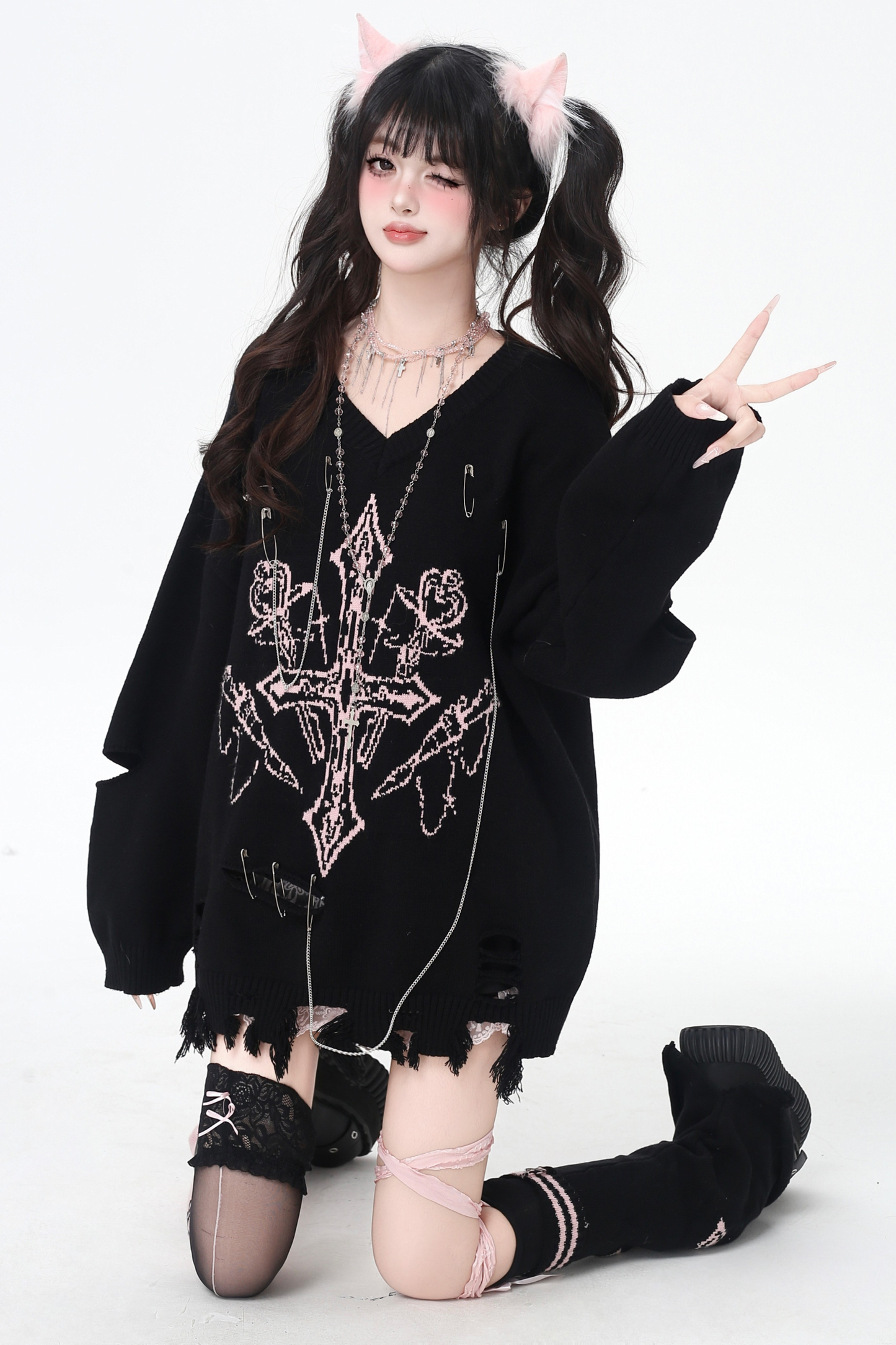 ゴシックライトアジアンVネックニッチルーズセーター