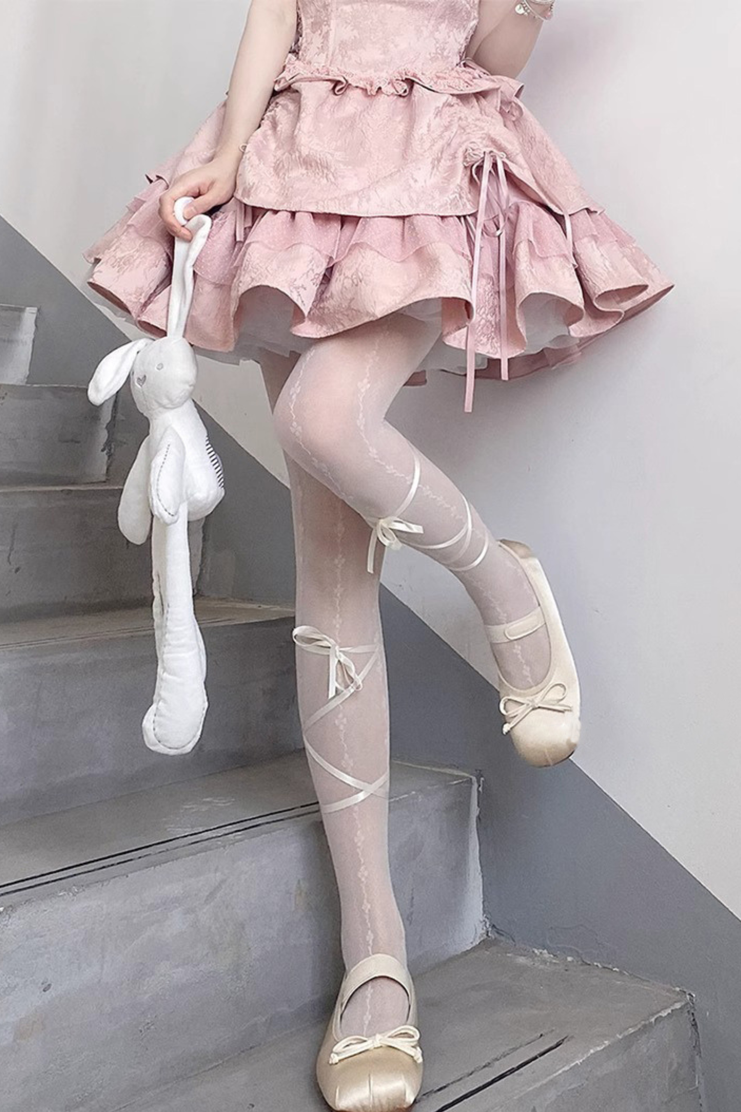 Ribbon Strap Pantyhose