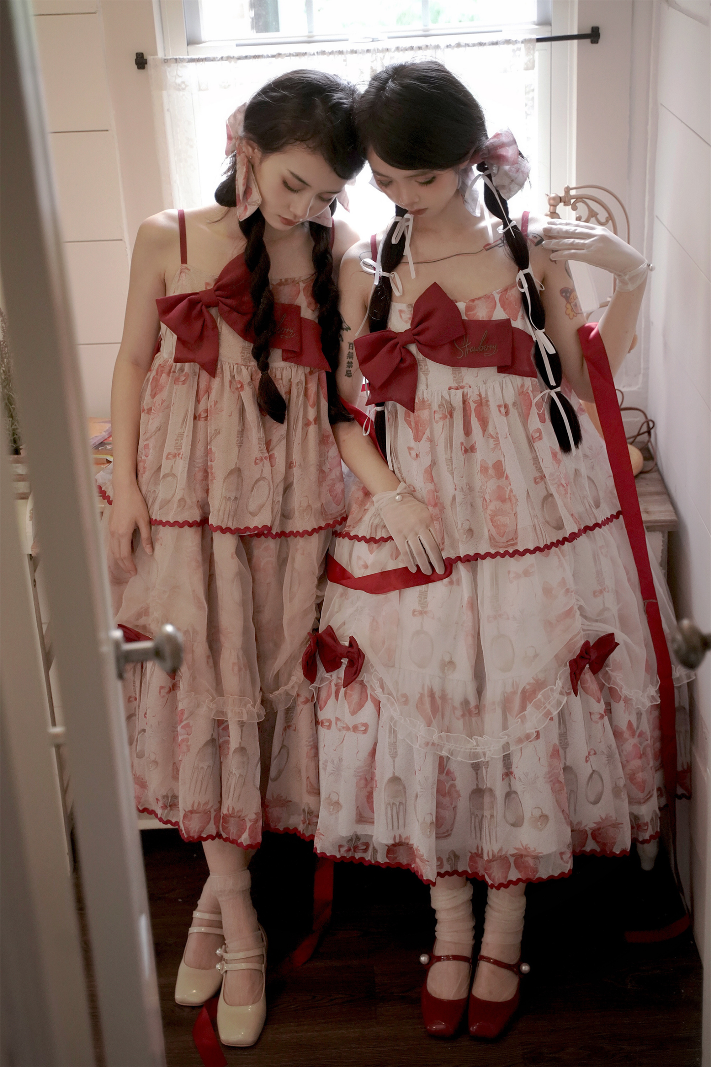 ストロベリーボックスロリータキャミソールドレス