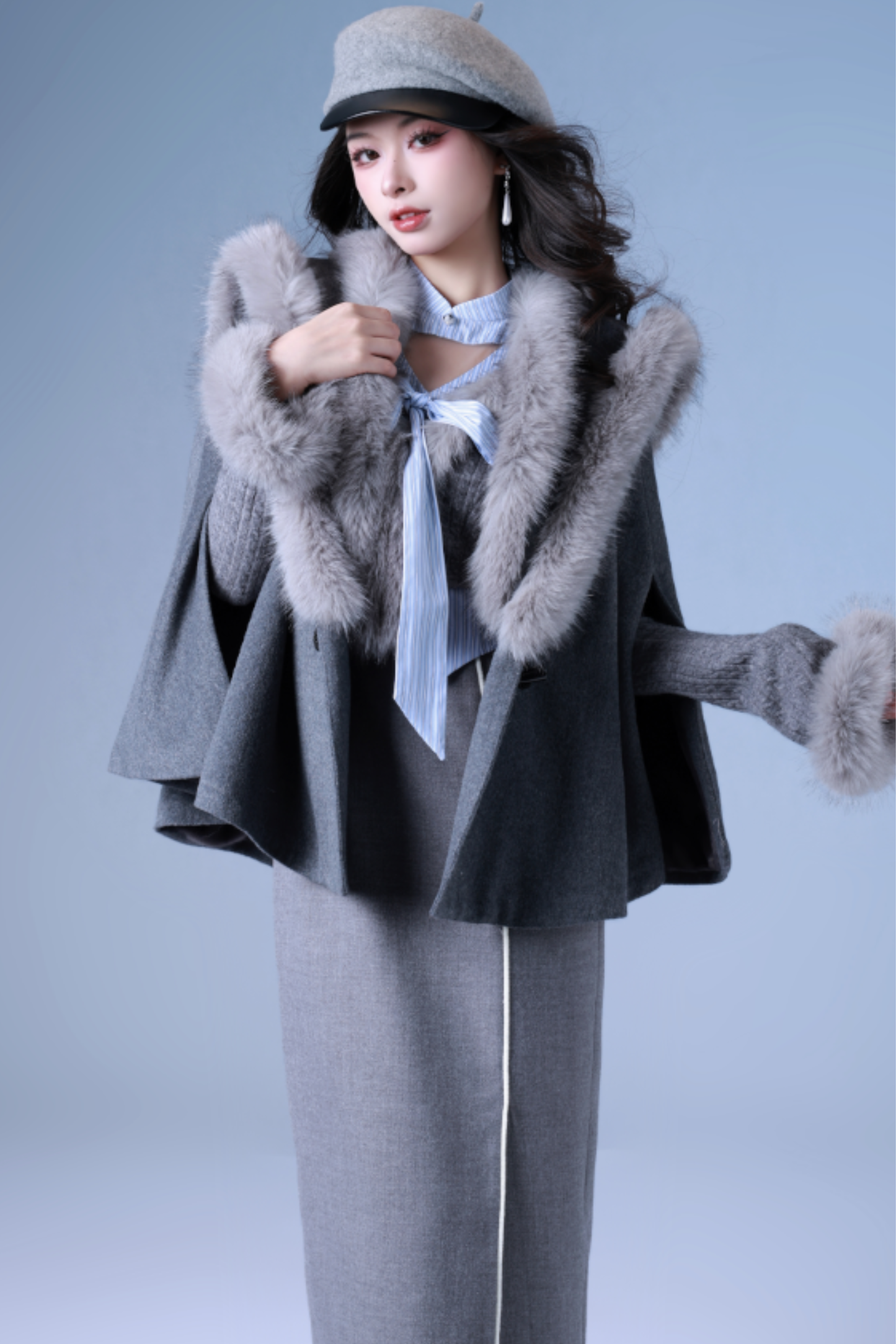 Mode Fur Cape Coat