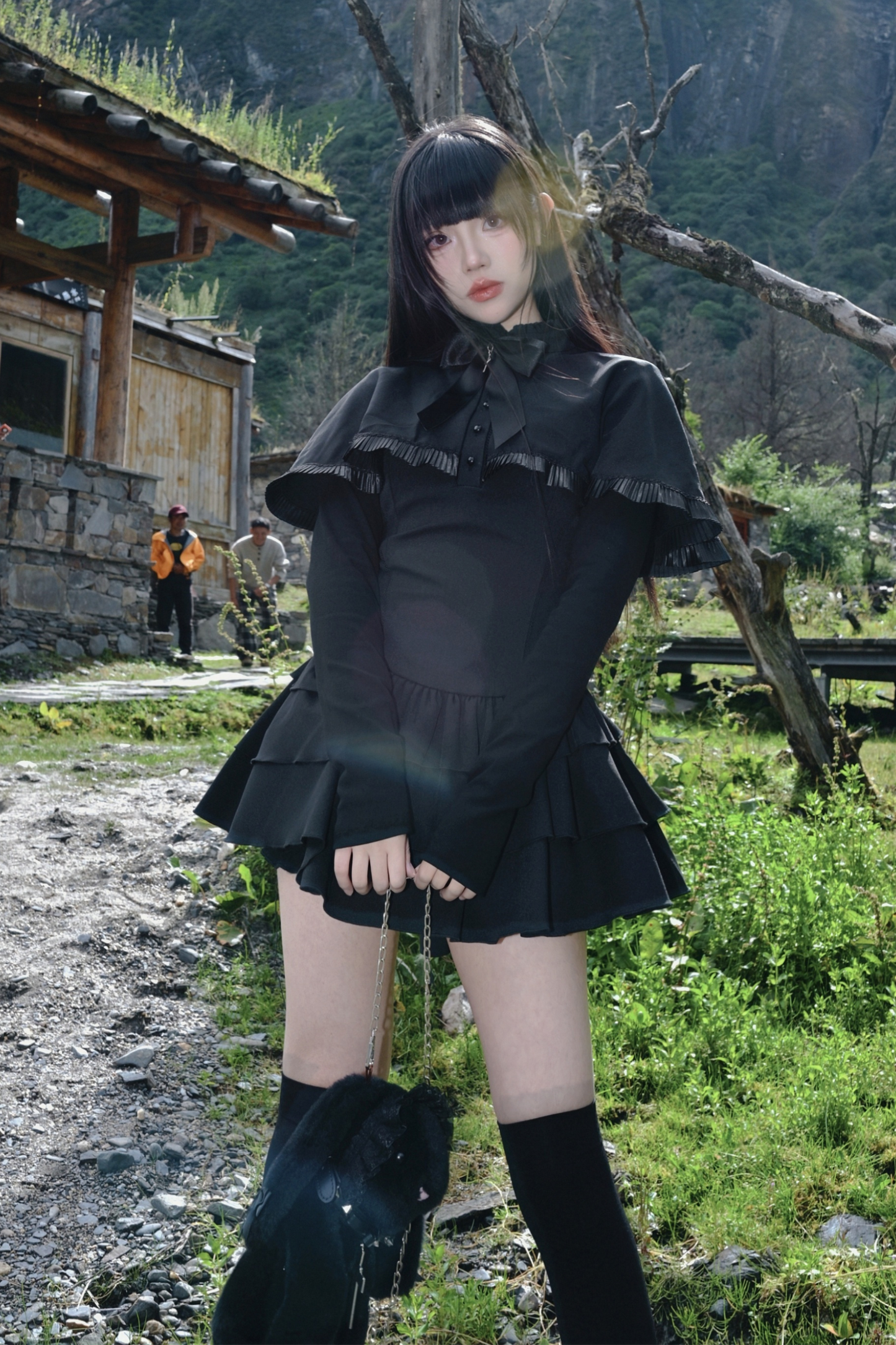 Ruffled Cape Design Low Rise Lace Dress