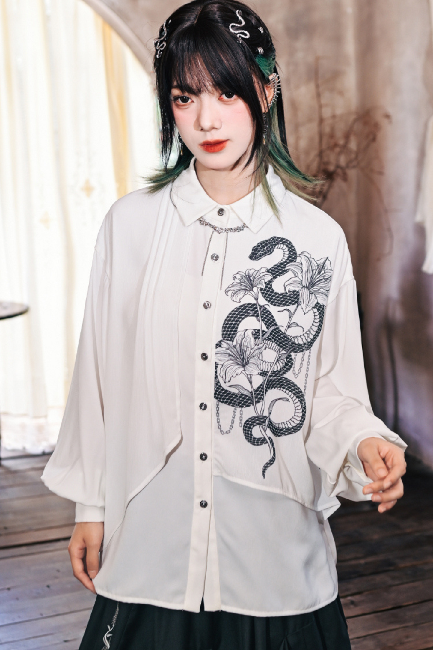 Double Layer Snake China Shirt