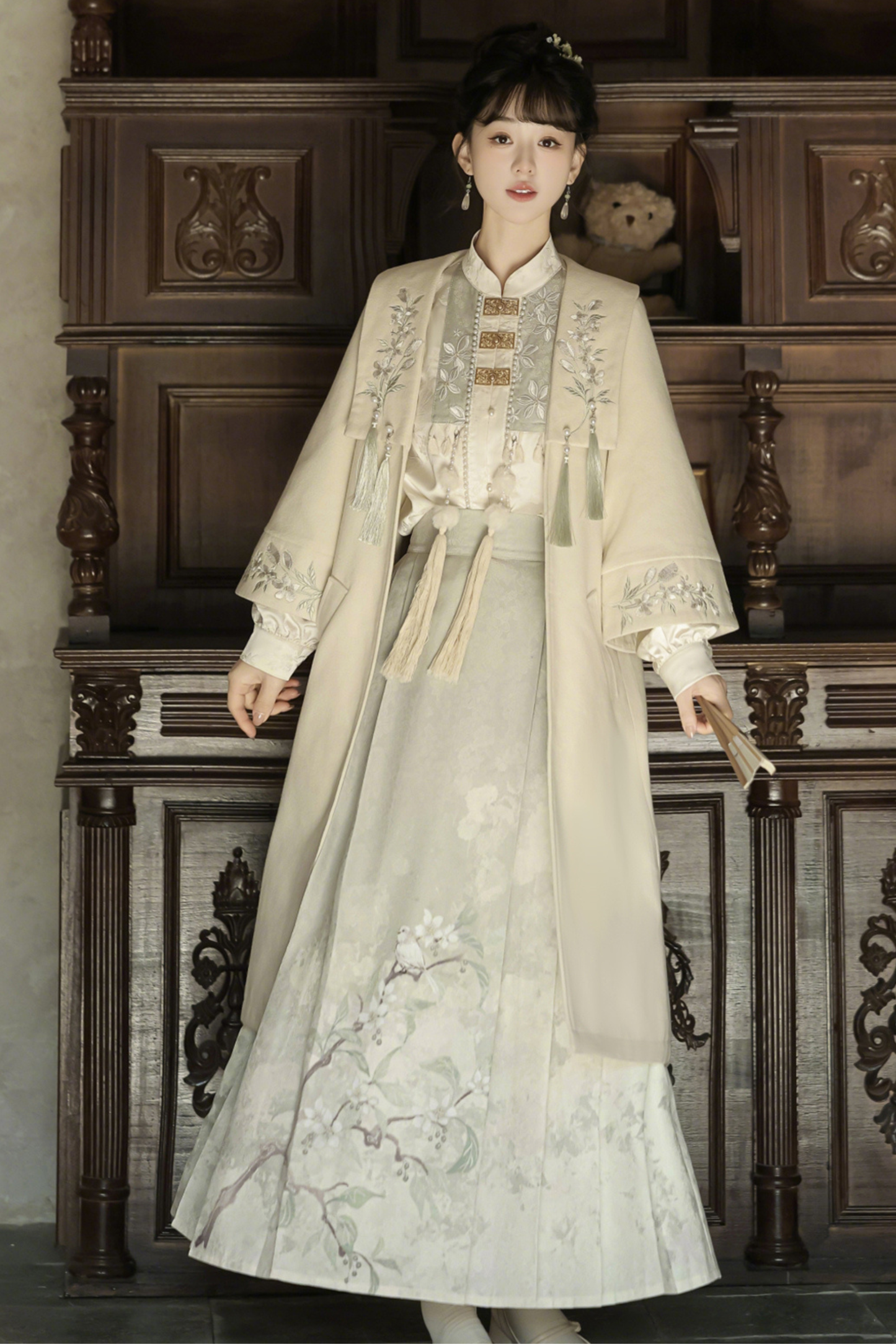 フォレストチャイナコート+スカート+トップス