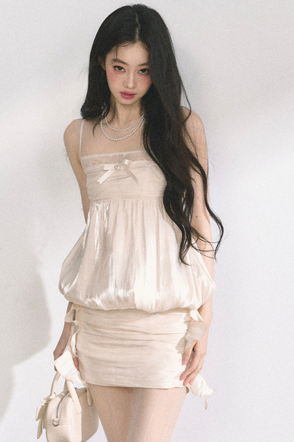 クリームロールノースリーブトップス+タイトスカート