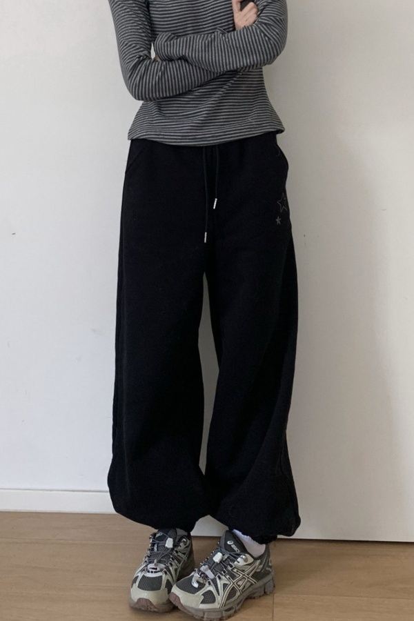 エンブロイダードスノーフレークサーマルパンツ