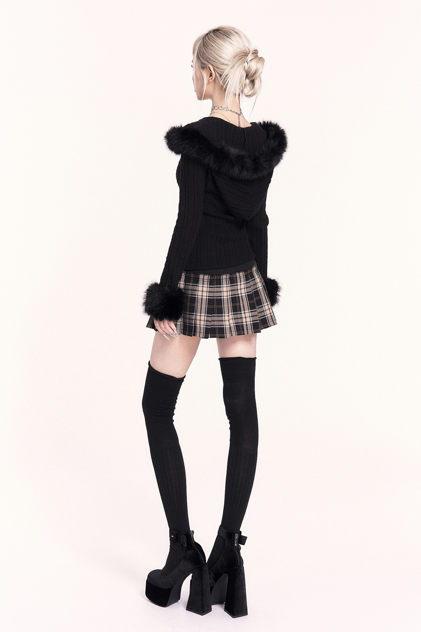 モードファーフードニットジャケット