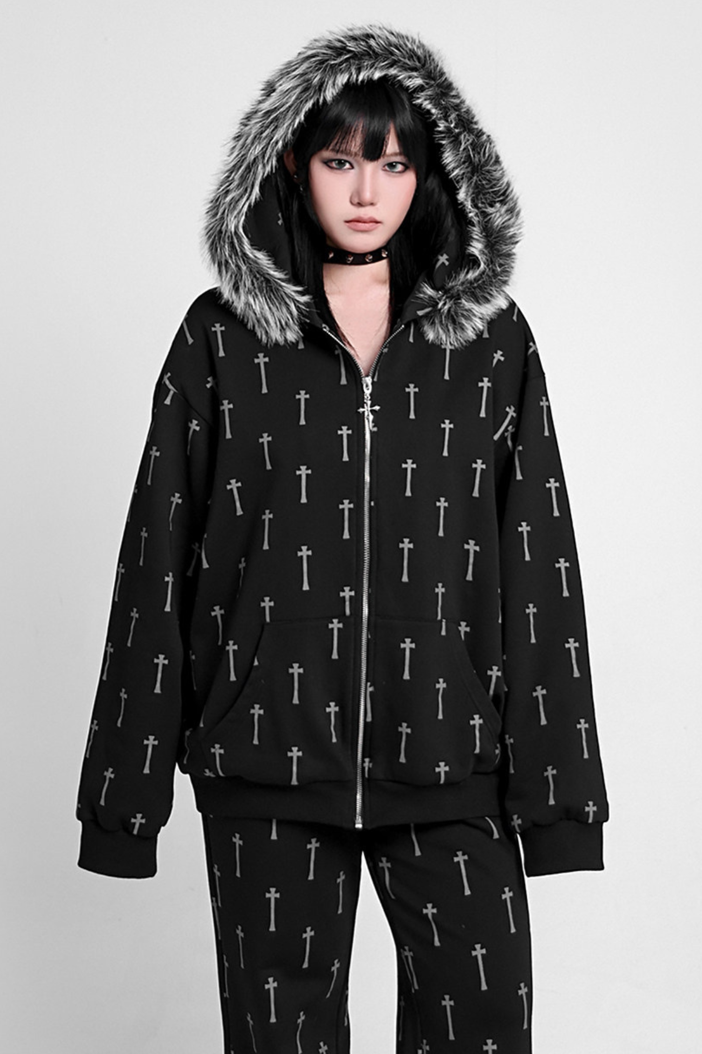 クロスファーフードパーカー