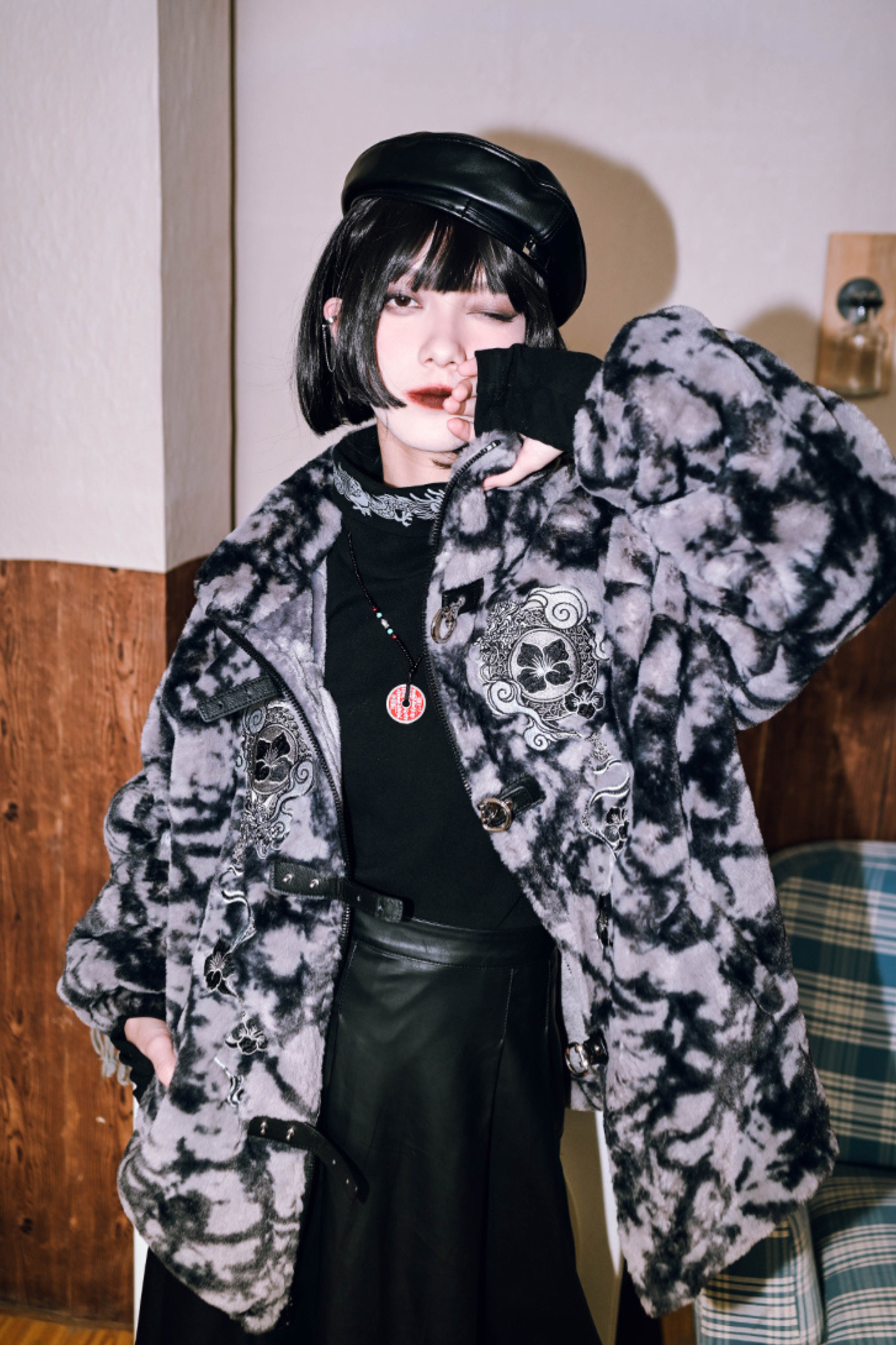 Tie-dye fur dark coat