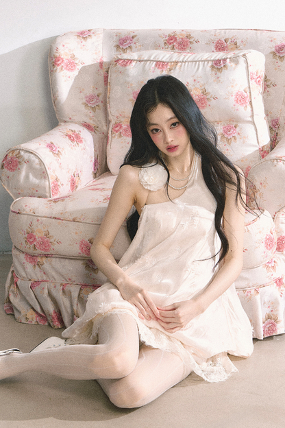 フレンチレースフラワードレス