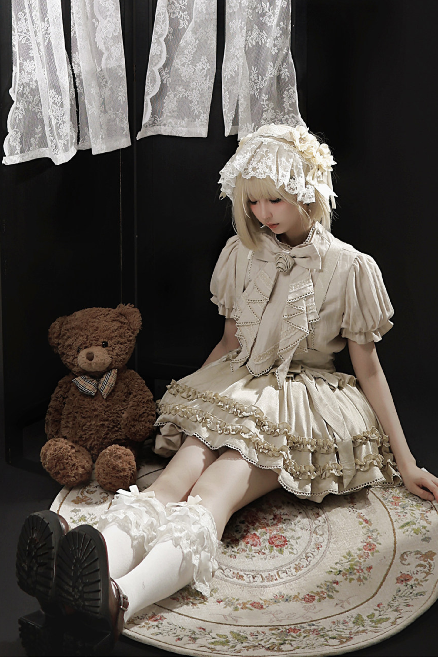 Antike florale Lolita Oberteile + Trägerrock