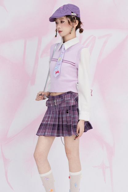 Light-colored subculture college style sweater + checked skirt