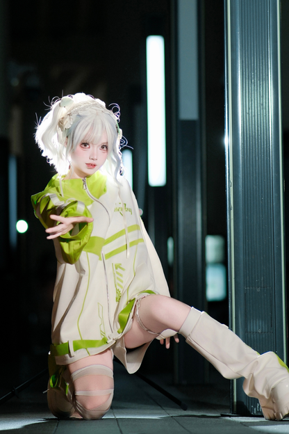 サブカルサイバージャケット+ショートパンツ+レッグカバー