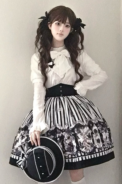 【10月3日予約締切】Black/White Elegant Gothic Lace Puff Sleeve Shirt with Detachable Sleeves and Bow Tie