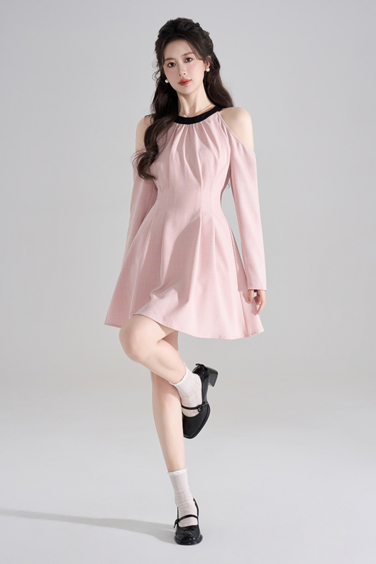 スイートキュートピンクフリルドレス