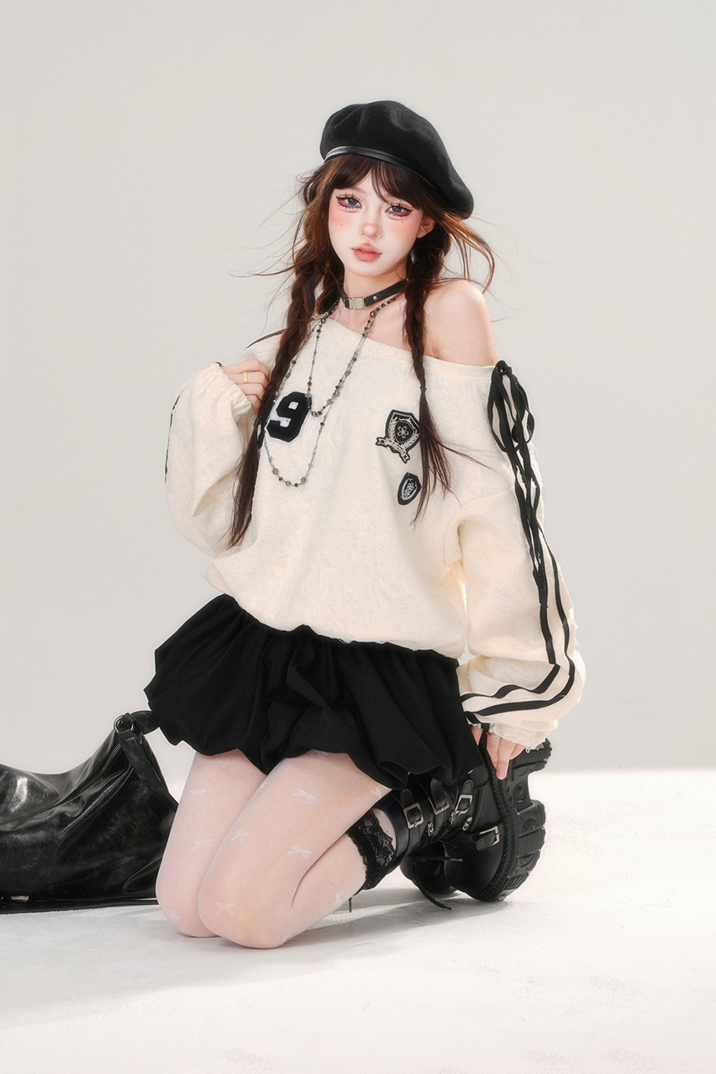 オフショルダースウェットワンピース