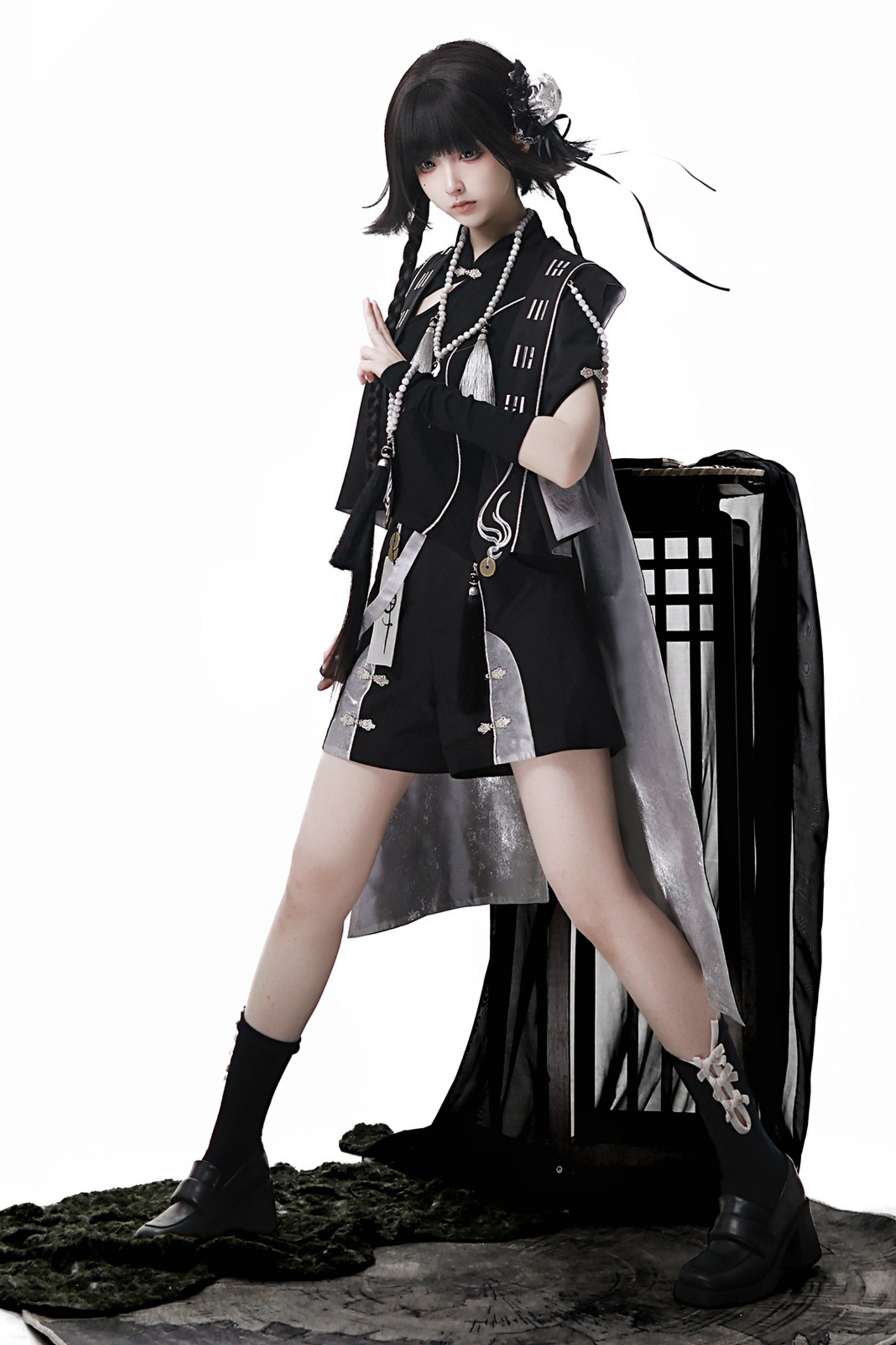 Chaina Dark Mode Girl Set