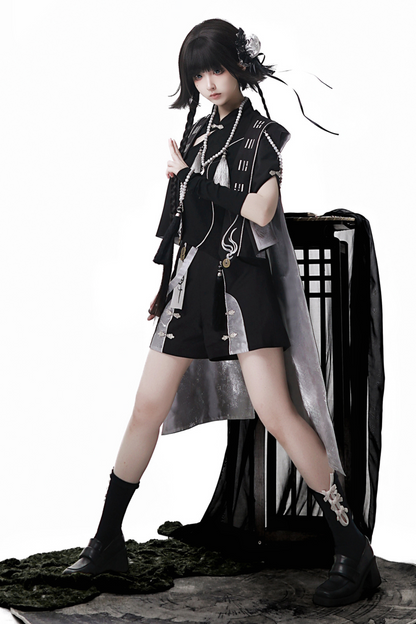 Chaina Dark Mode Girl Set