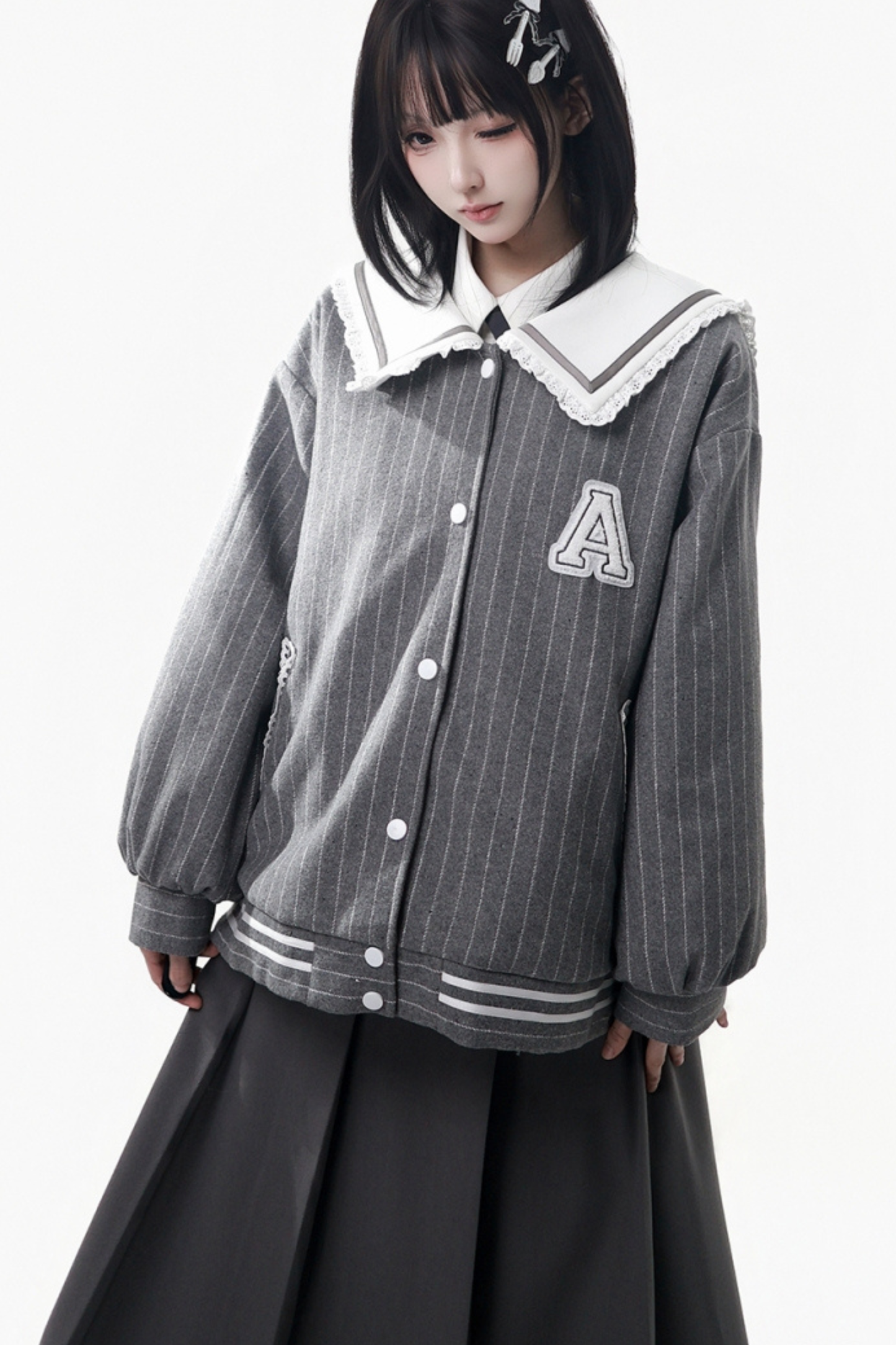 ストライプコート+シャツ+ベスト+ロングスカート