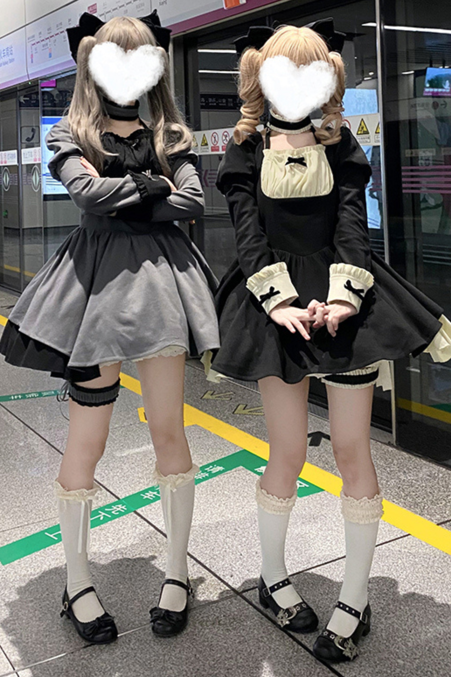 ツインフリルメイドロリータドレス+エプロン+チョーカー+ヘッドバンド+リボン+レッグカバー