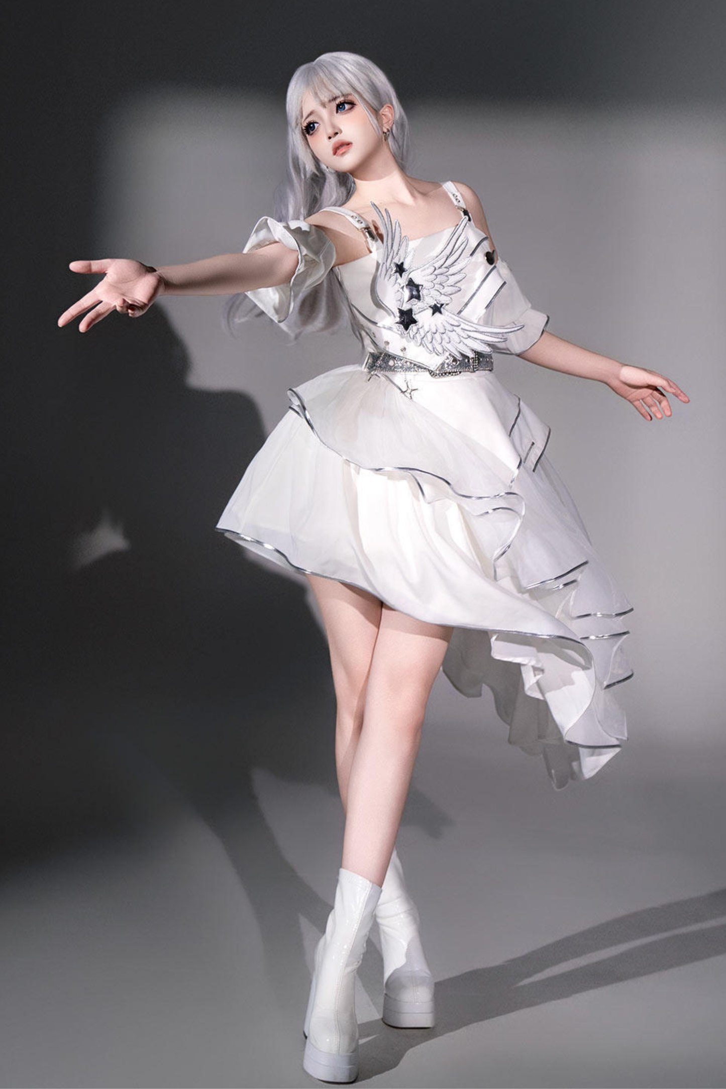 银色赛博朋克洛丽塔连衣裙+袖子+腰带