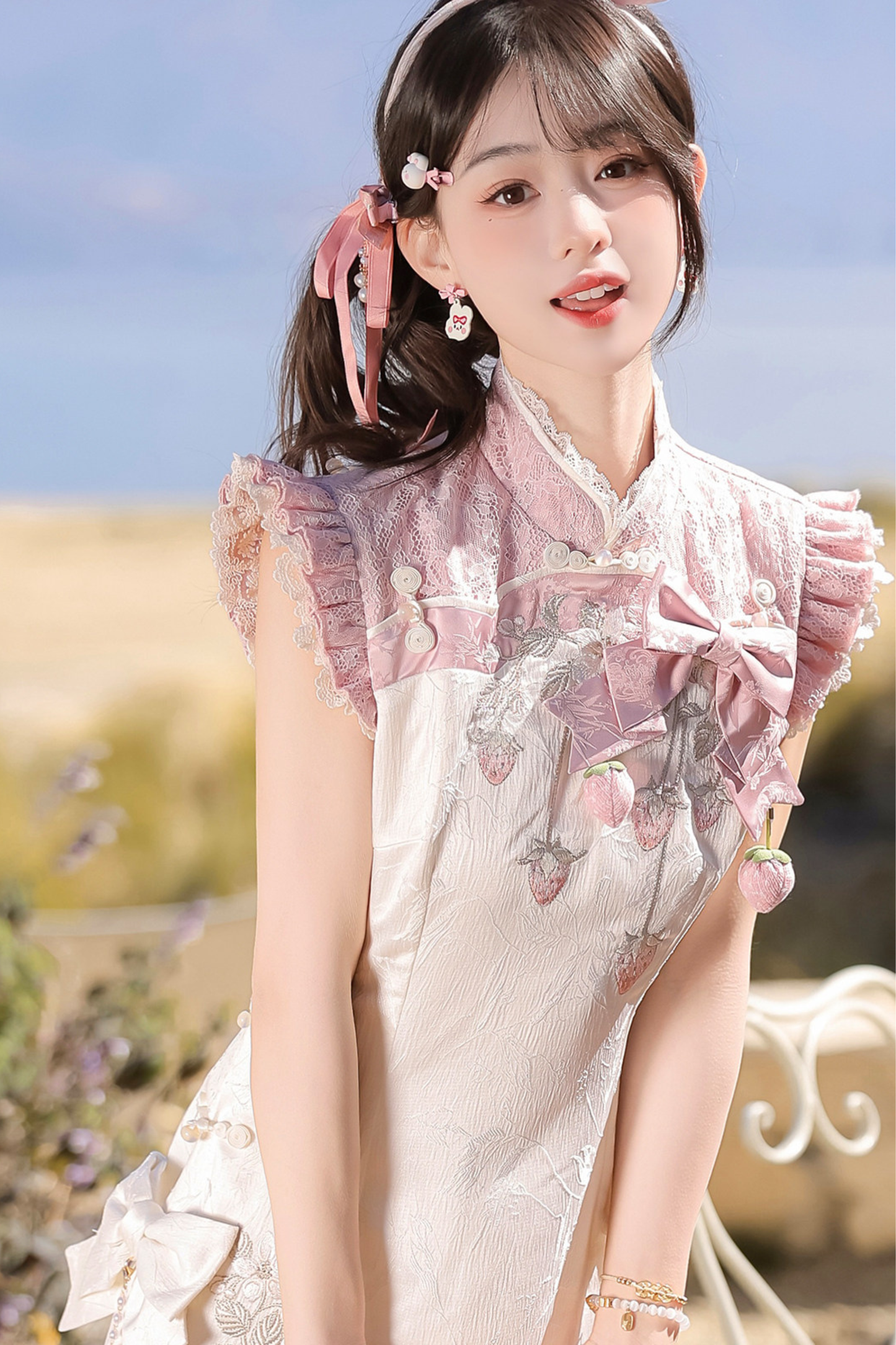 ストロベリースイートチャイナノースリーブドレス