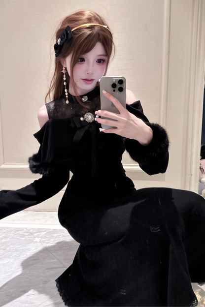 スリムダークニットドレス