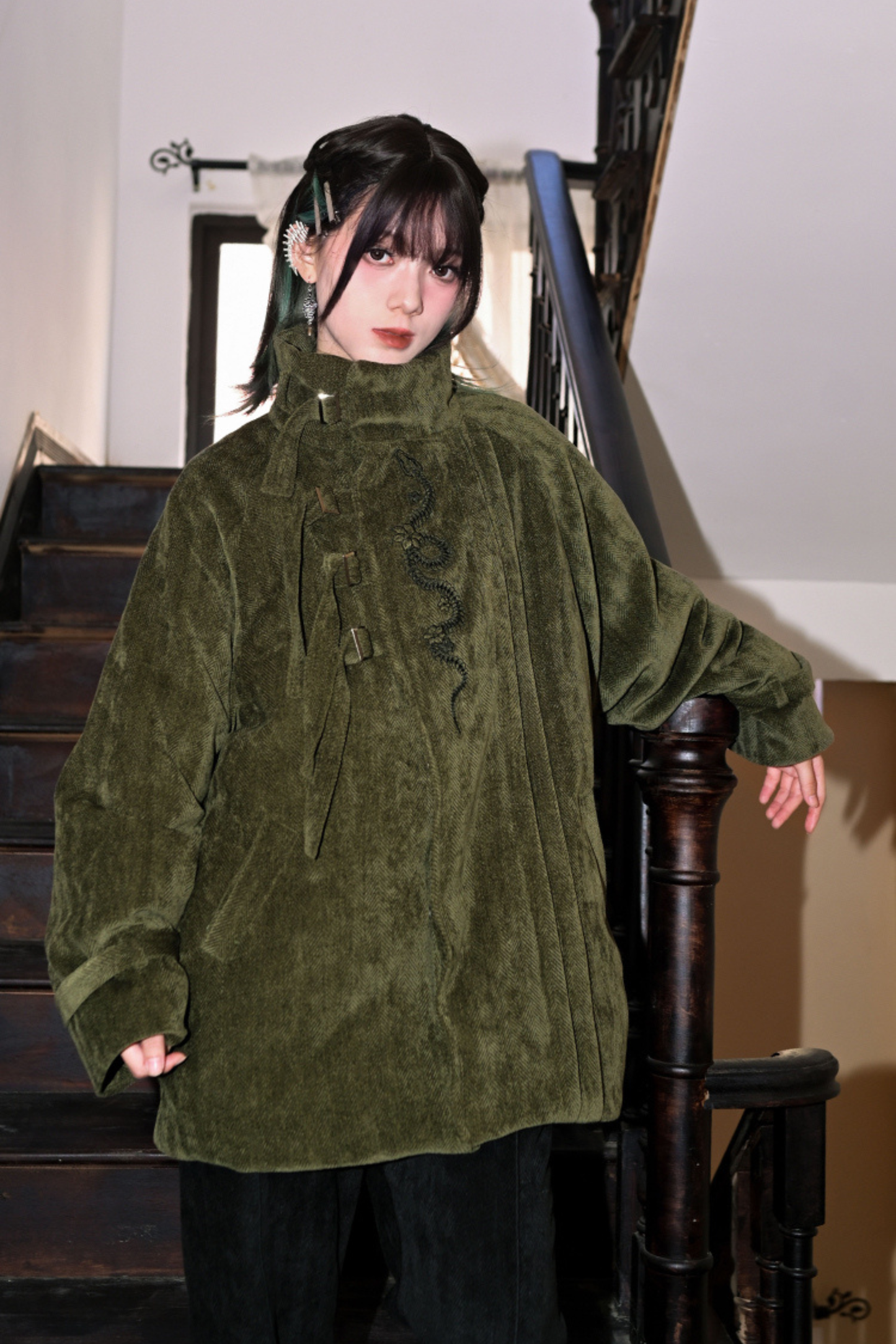 Snake China Mode Coat
