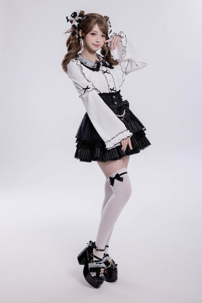 甜美荷叶边泡泡长袖衬衫