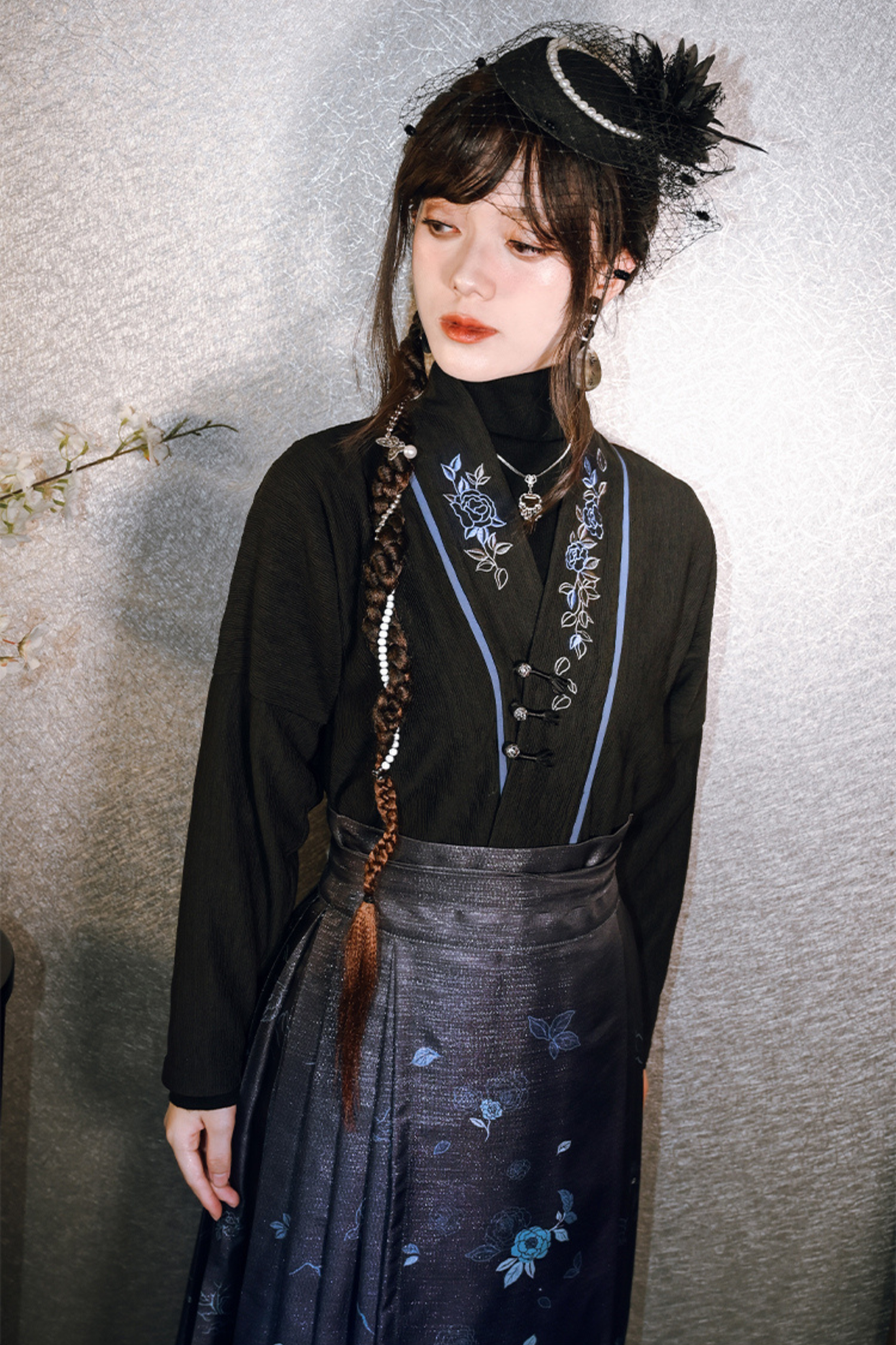 ルアンミントゥドリームチャイナトップス