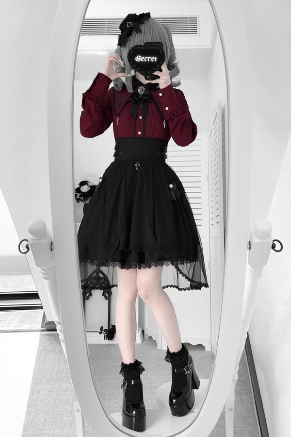 ダークフレンチレースシャツ+スカート