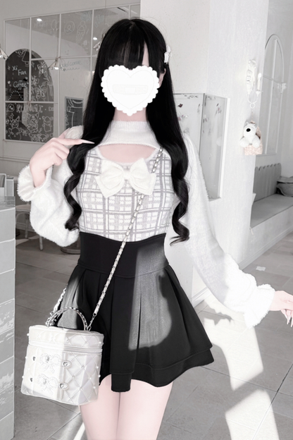 Ribbon Checked Open Chest Sweater