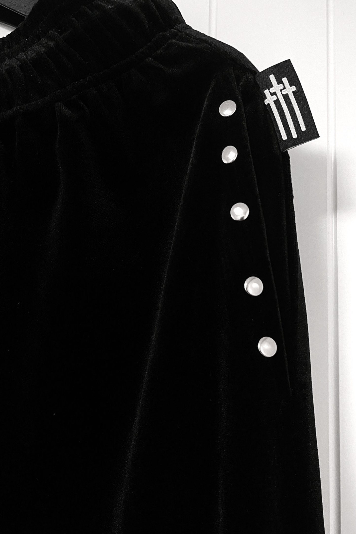 ダークベルベットパンクルーズパンツ