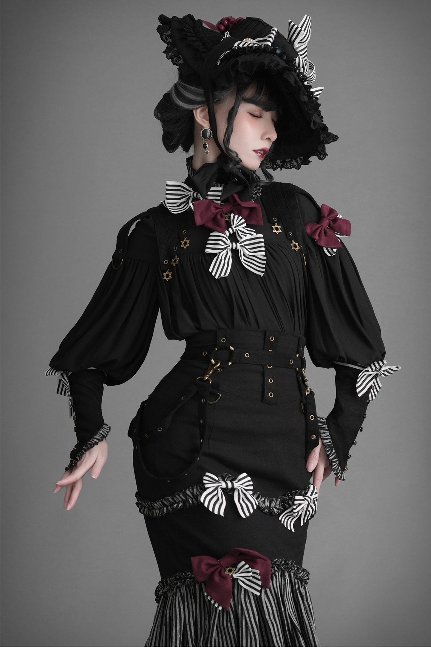 [Reservation product] Oriana retrovintage gothic elegant shirt + fish tail skirt