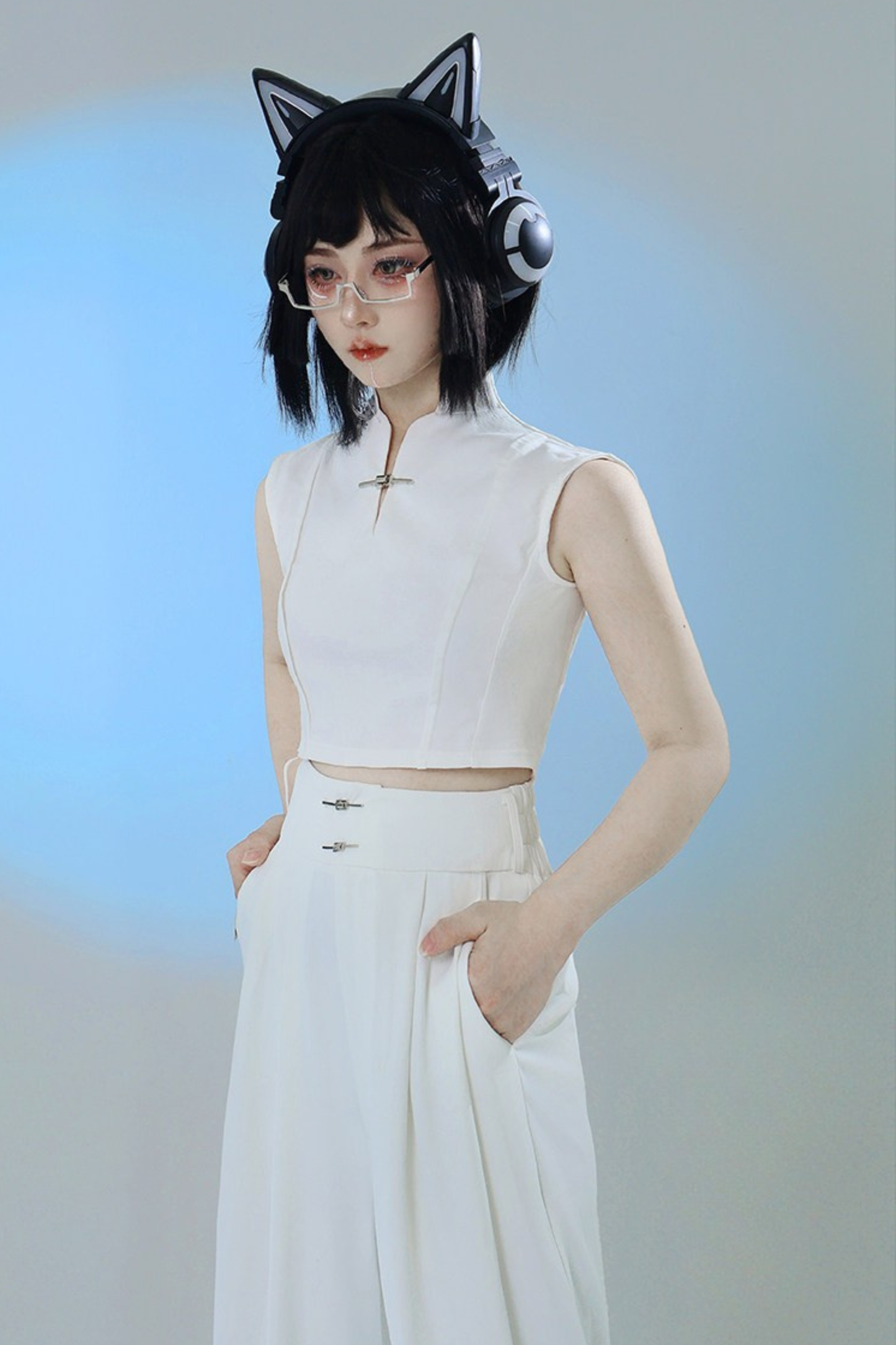[Pre-Order] Black/White Cyber Chinese Crop Top