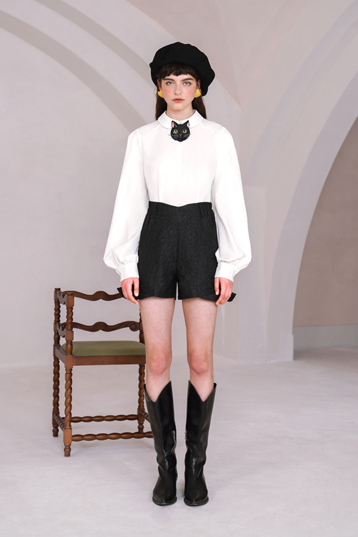 ブラックキャットネクタイ