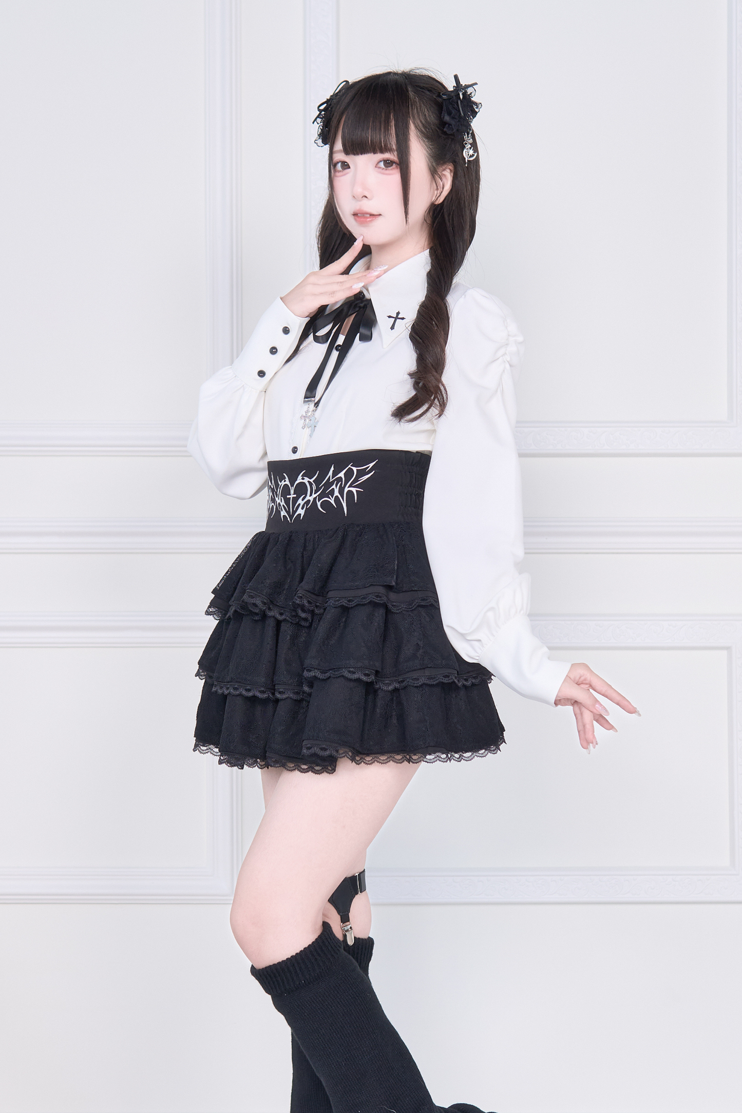 クロス刺繍シャツ+スカート