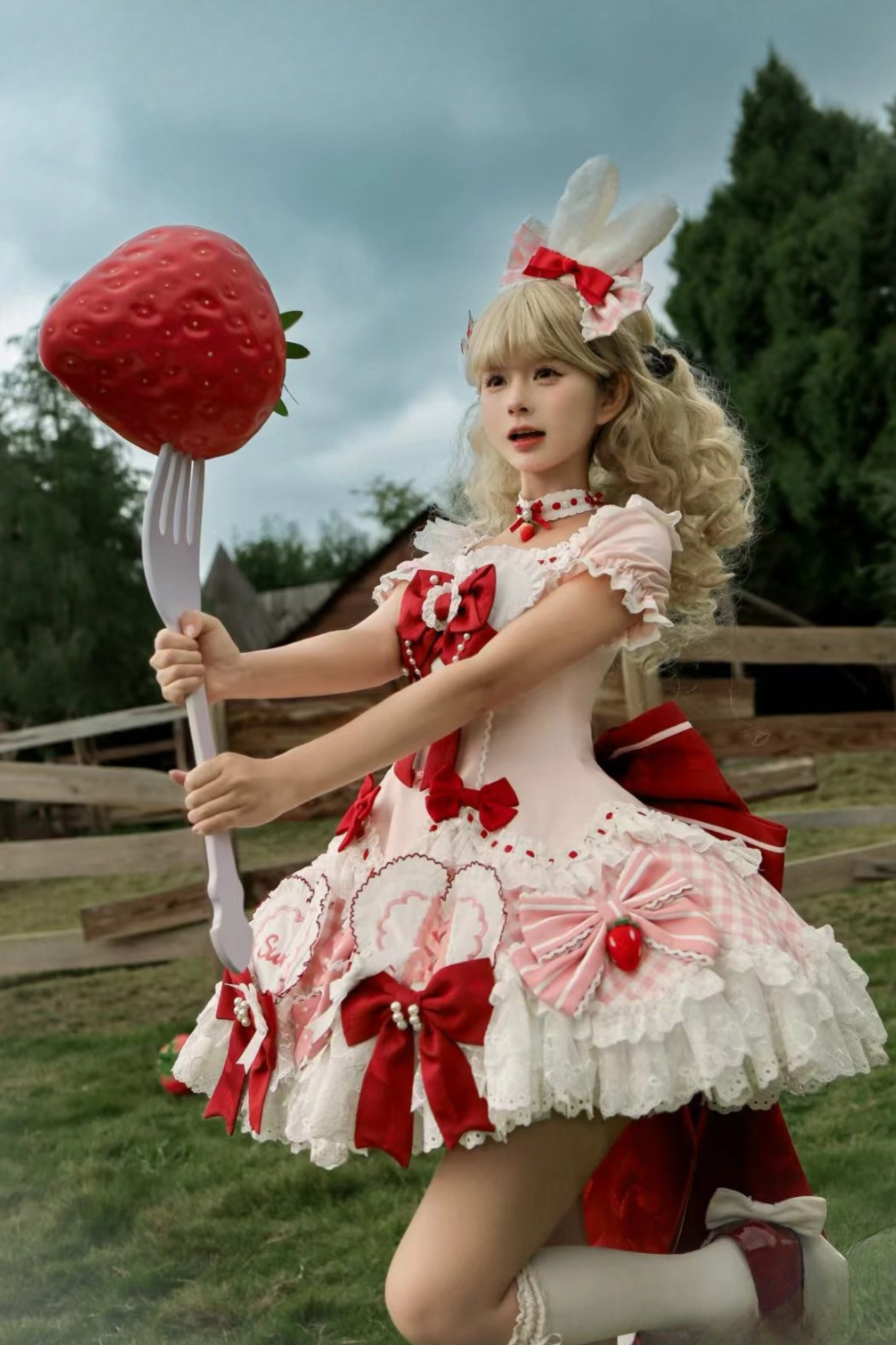 [February 26 Reservation Deadline] Sweet Berry Rabbit Lolita Doll Dress + Dress Set