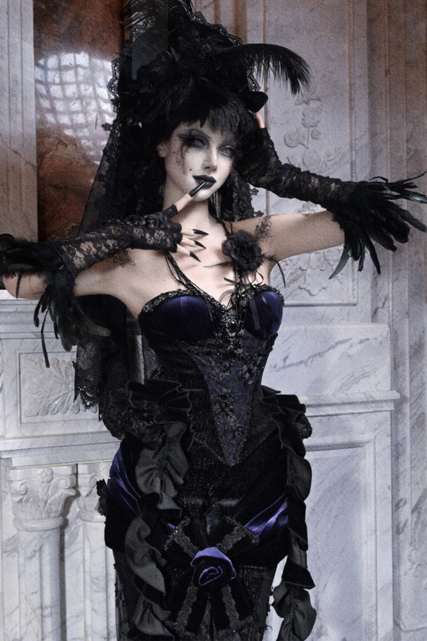 Gothic Gorgeous Diamond Velvet Slim Corset