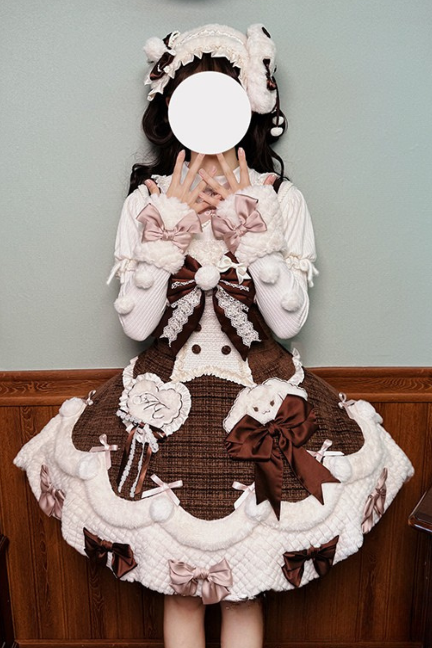 [Deadline for reservations: December 8] Frosted Sugar Rabbit Fur Ribbon Strap Dress