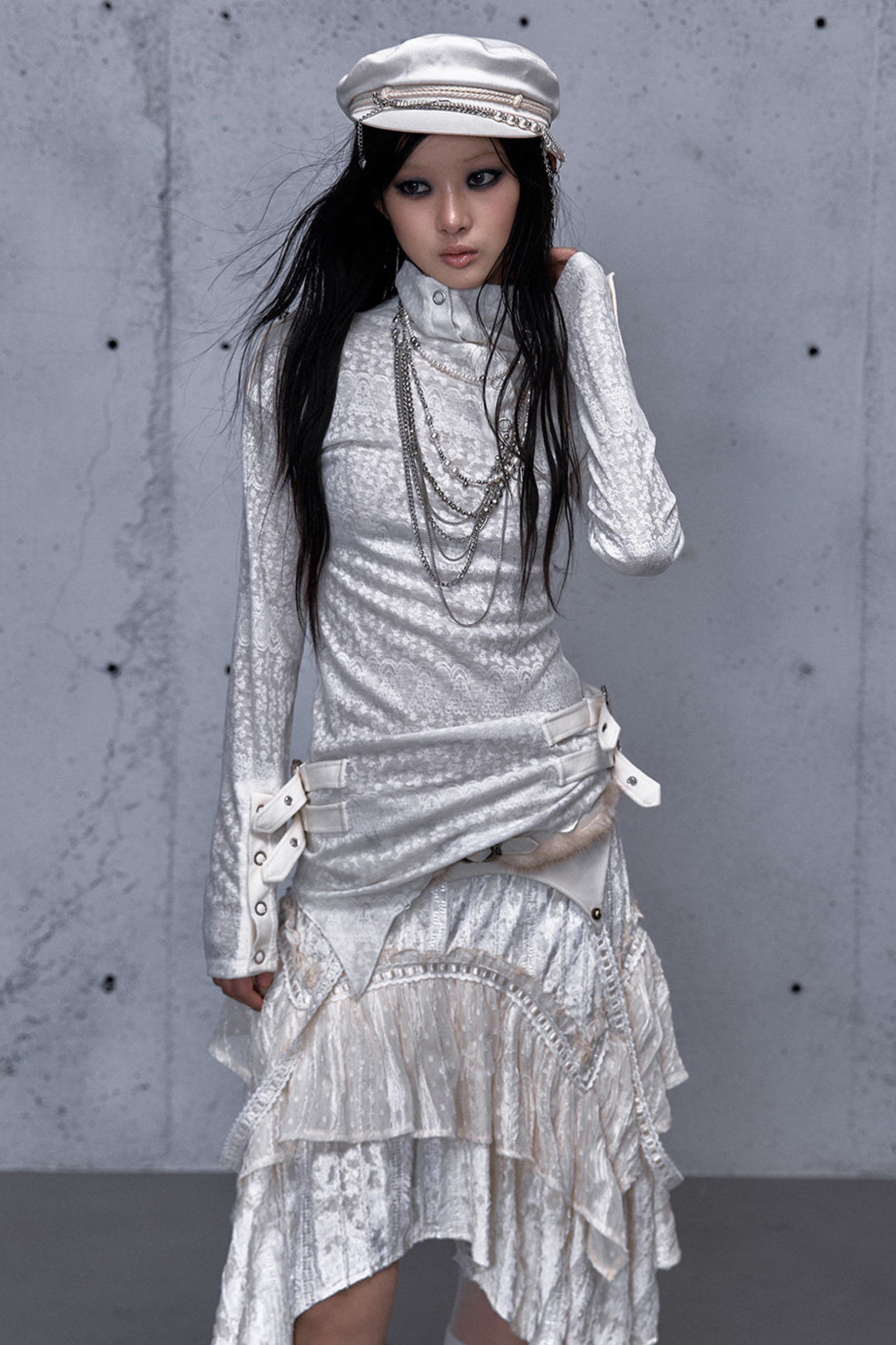 레트로 비대칭 니트 스웨터